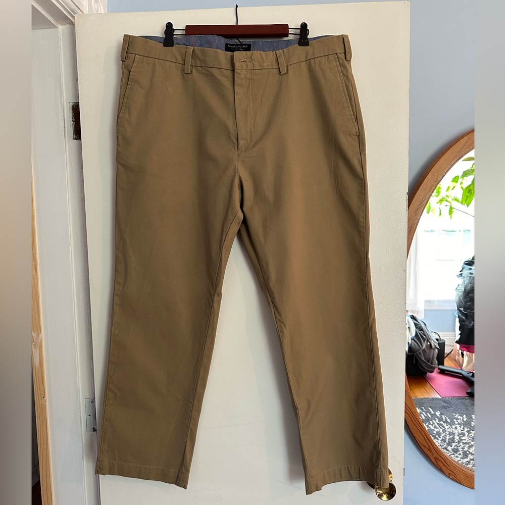 Banana Republic - 35x30 - Emerson Chino Pants